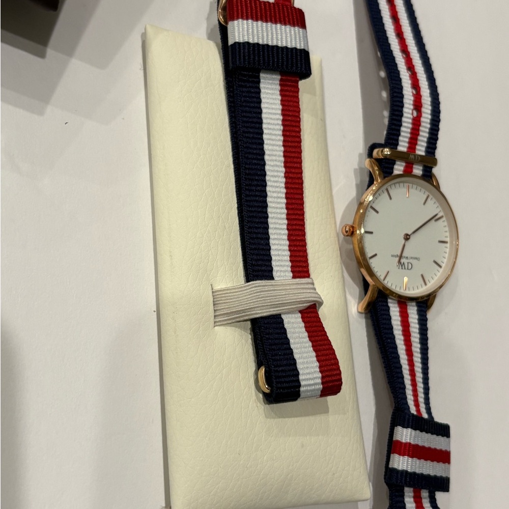 Daniel Wellington Classic Cambridge Watch Japan movnt - Picture 8 of 13